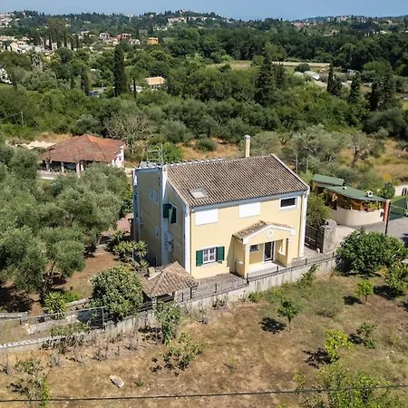 Paula Cozy In Corfu * Áfra